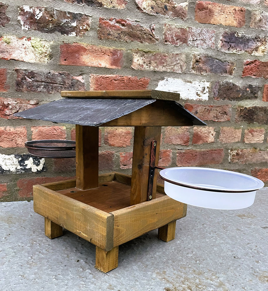 Ground Feeding Bird Table Wooden Feeding Station Feeder Slate Roof Heavy Duty 